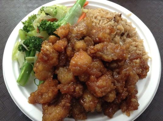 Lemon Chicken, mixed vegetables, beans and rice. . .a LOT of food for a small price.