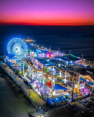 3/4-Inch netting installation under the Santa Monica pier. 110000 thousand square footage been installed by our crew of professionals.