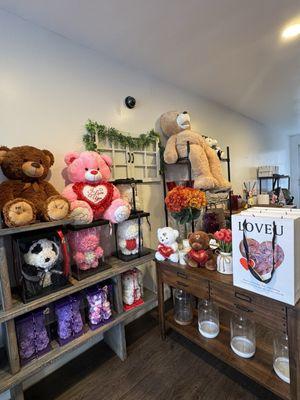 Teddy bears and gifts