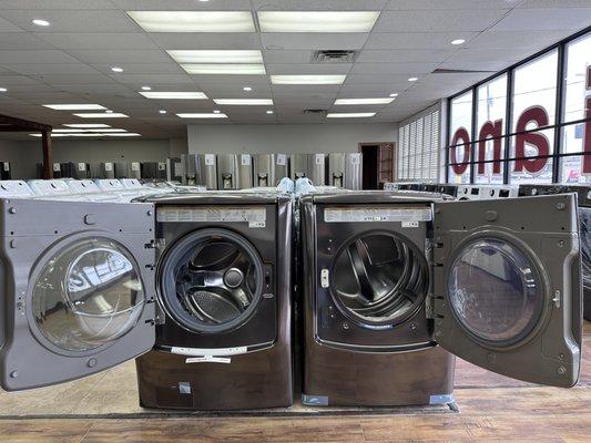 Washer/Dryer Sets Available for immediate pickup/Deliver. Huge Discounts Available!!