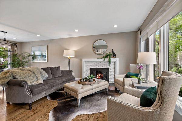 Our complimentary staging edits and additions help to activate photos for the professional photo shoot seen on your listing data.