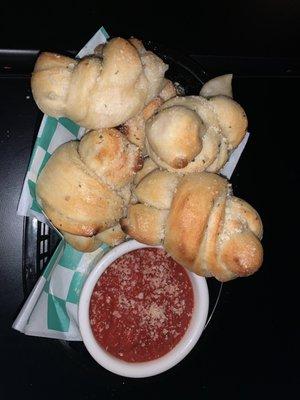 Garlic Knots