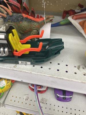 2.99 for a broken toy! What a good deal!