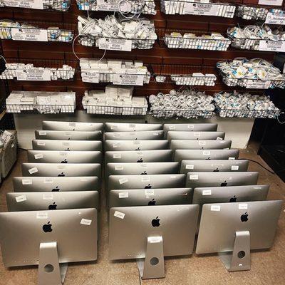 Massive iMac selection.