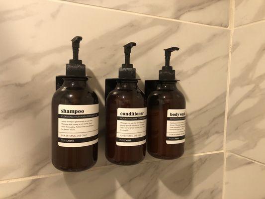 Ocean Star Inn-Interior-Shower Amenities