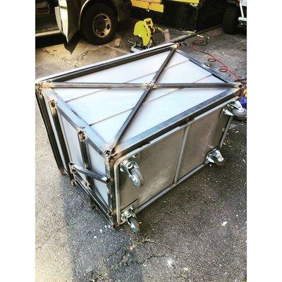 #garbagecontainer #garbagecontainers #cage #welding #gates #gateservices #gateservicesny #nyc #Manhattan #gaterepair #gaterepairs #rollingga