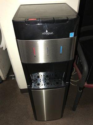 Water dispenser