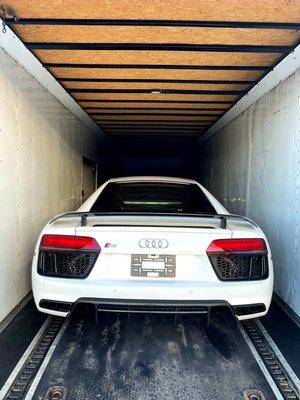 Customer's enclosed Audi R8 transport