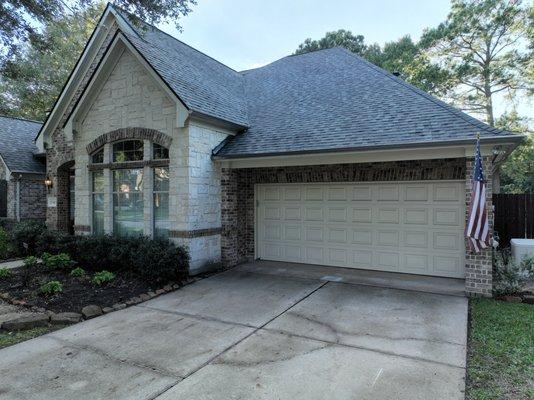 Completed CertainTeed Georgetown Gray Roofing System