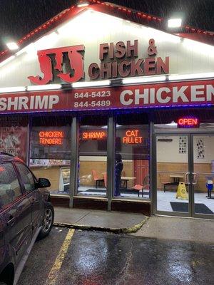 J &J's Fish and Chicken on the outside