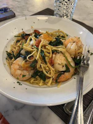 Shrimp & linguini