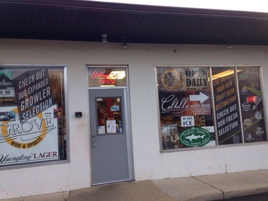 Store Front of The Grove Wine & Spirits in Yardville