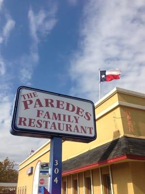 Paredes Family Restaurant & Buffet