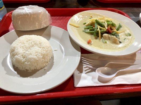 Green curry with chicken