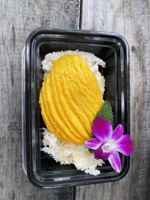 Mango sticky rice