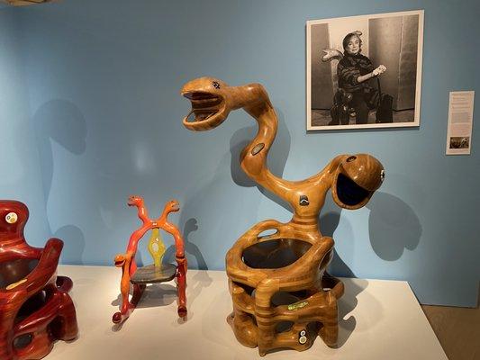 Niki de Saint Phalle, Serpent chair