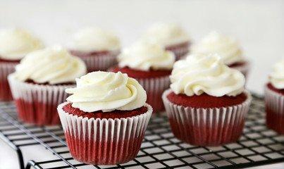 red velvet cupcakes