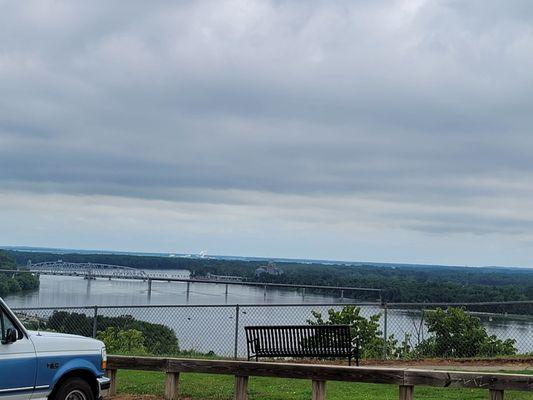 Lovers leap lookout