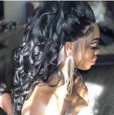 Custom wig
Client's wedding day beautiful