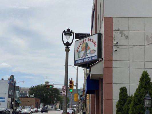 Sign of restaurant