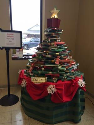 Last Christmas' tree at the library