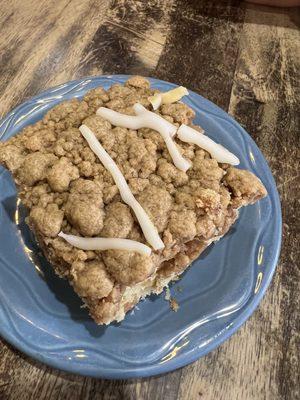 Blueberry crumb cake