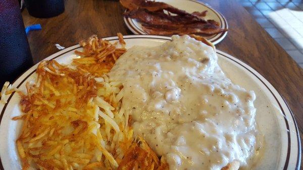 biscuits and gravy, crispy hash browns