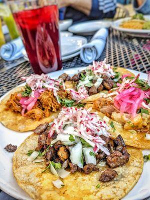 Tacos de asada y al pastor