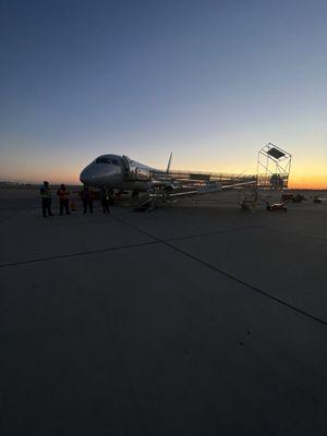 Yuma MCAS/Yuma International Airport (NYL)