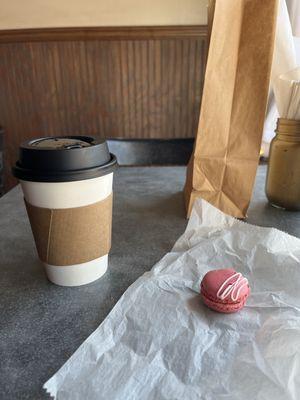 Earl grey tea and raspberry macaroon.