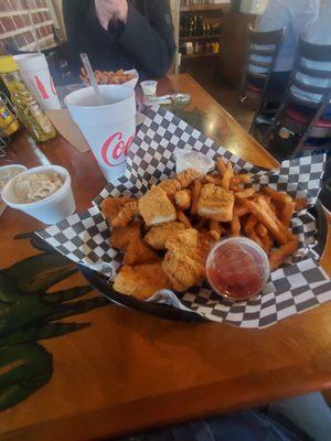 Monday special. Fish, fries and a desert.