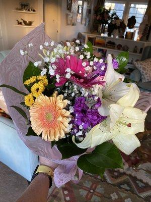 Beautiful arrangement! Perfect flower shop for the perfect occasion!