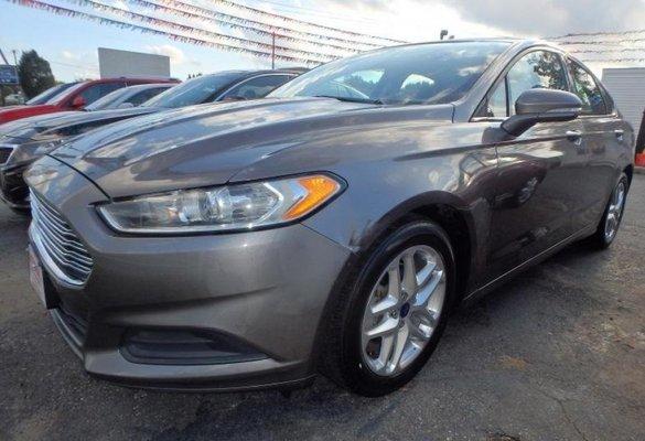 '13 Ford Fusion