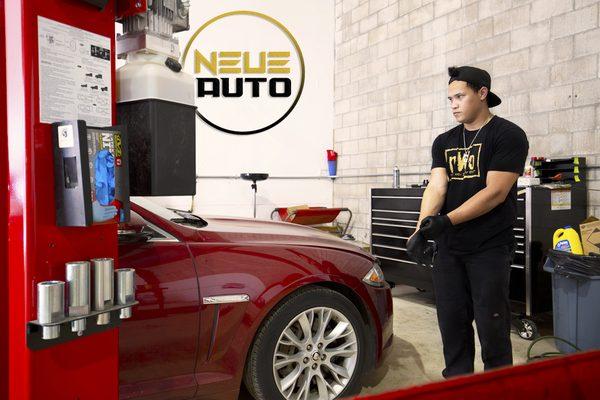 Neue Auto Honolulu. Auto Care Always Ready.