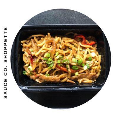 Kimchi Chik'n & Noodles Grab & Go Meal  *Meals change weekly*