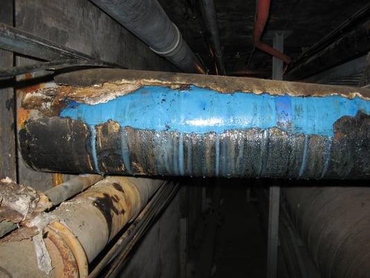 We install structural liners inside drain and vent pipes to form a new, protective pipe inside the host pipe. (Blue is the structural liner)