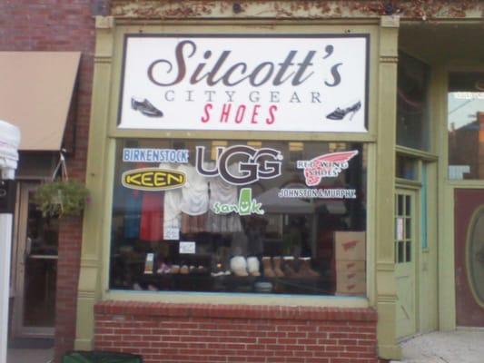 Silcott Shoes Since 1997 ~ Selection ~ Sizes ~ Service