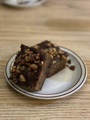 Fresh Banana Bread w. Walnuts