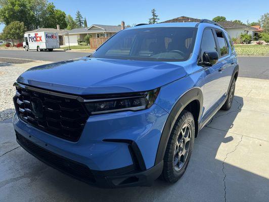 Tinted Honda Pilot TrailSport