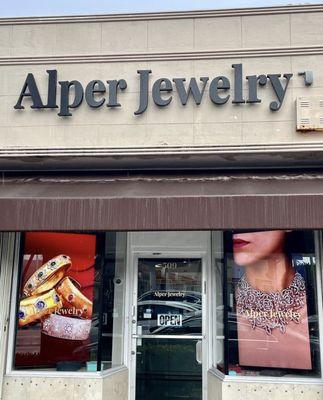 Lee Alper & Son Jewelers