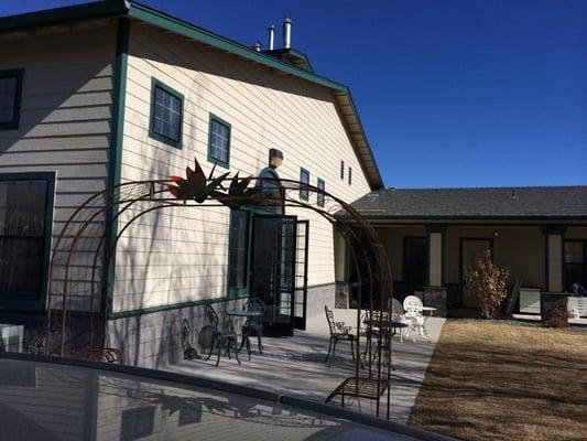 Another view of the patio with our arch