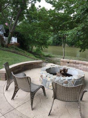 Hardscape Fire Pit 1