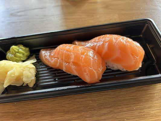 Salmon Nigiri