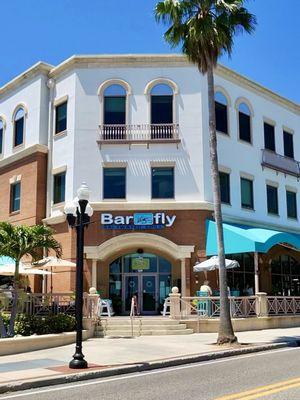 Front of the restaurant in safety Harbor