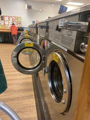 Cushman Plaza Laundry