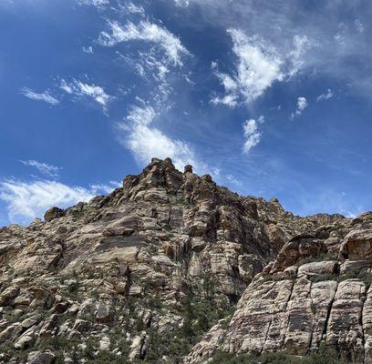 Love the clouds above the mountain. June 2021