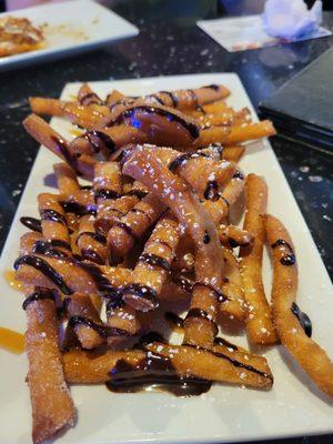 Funnel cake fries