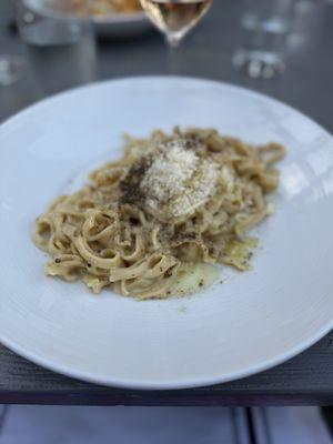 Cacio E Pepe