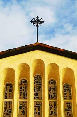 Photo of the cross on the Cathedral roof.