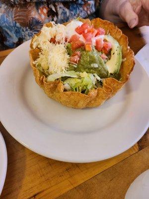 Beef tip taco salad